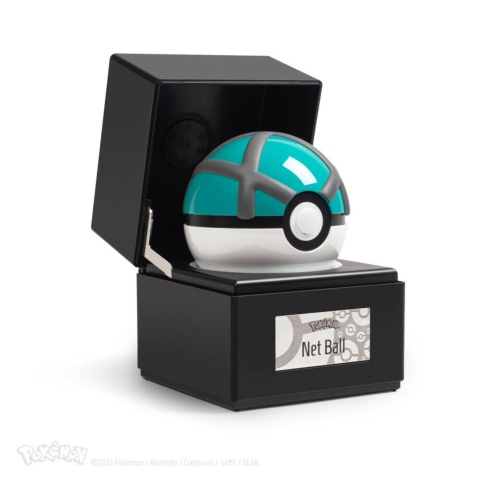 Pokemon Die-Cast Poke Ball Replica