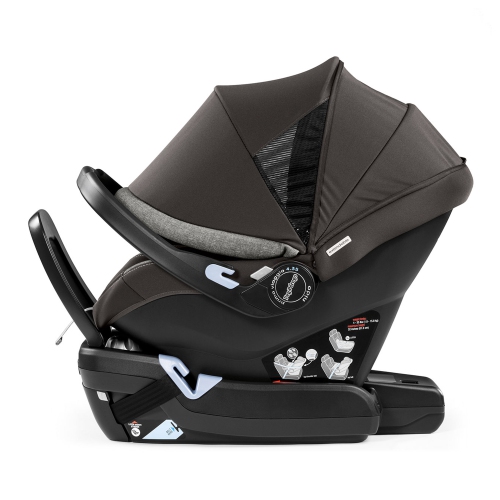 Siège d'auto pour bébé Primo Viaggio Nido 4-35 de Peg Perego – Réglisse en cuir écologique