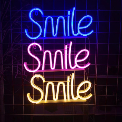 1 panneaux néon, lampe de nuit DEL au néon Smile, lampe de nuit USB à DEL alimentée par piles, boîte de signature