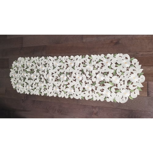 Chemin de table rectangulaire brodé Margarita, 14 par 52 po, décoration de lin de table, résistance à l'eau, lavable à la machine