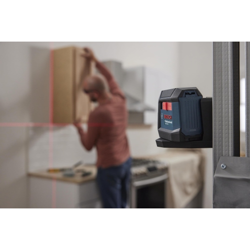 BOSCH GLL50-20 Cross Line Laser, Self Leveling, 50ft Range and Magnetic Laser Mount