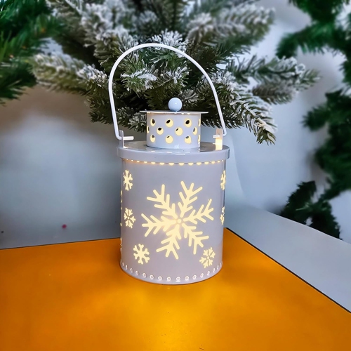1-pcs Christmas Vintage Lantern with Metal led Small Lantern, Decorative Vintage Metallic Holiday Decoration – Festive Rustic Xmas Winter Home Decor