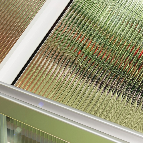 Greenhouse en polycarbonate Outsunny, 6 x 6 x 6,6 pi, ensemble de maison verte, plantes cultivées, cadre en feuille en aluminium galvanisé avec