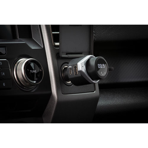 Trousse mains libres pour l'auto BTFreq de Scosche avec émetteur FM Bluetooth/Power Delivery