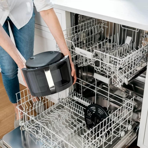 Ninja AF171 EzView Max XL Air Fryer that Cooks, Crisps, Roasts, Broils, Bakes, Reheats & Dehydrates Fair