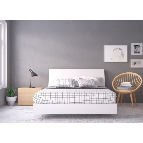 Ensemble pour chambre à coucher 3 pièces avec cadre de lit, tête de lit et table de chevet de Nexera