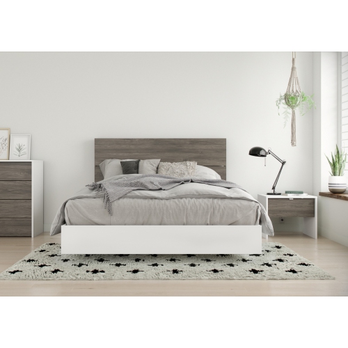 Ensemble pour chambre à coucher 3 pièces avec cadre de lit, tête de lit et table de chevet de Nexera