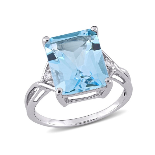 GEM AND HARMONY  7.45 Carat (Ctw) Topaz Ring In Sterling Silver In Sky Blue