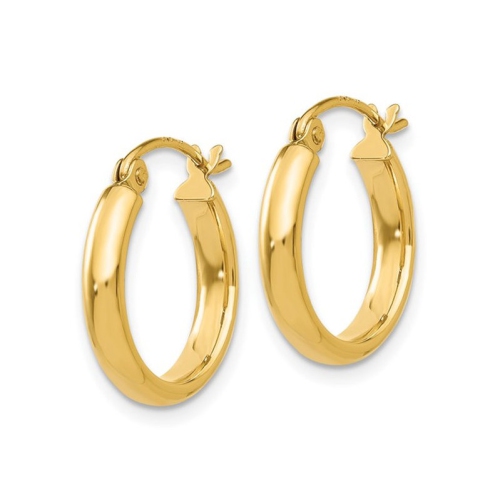 Classic Hoop Earrings in 14K Yellow Gold 2/3 Inch
