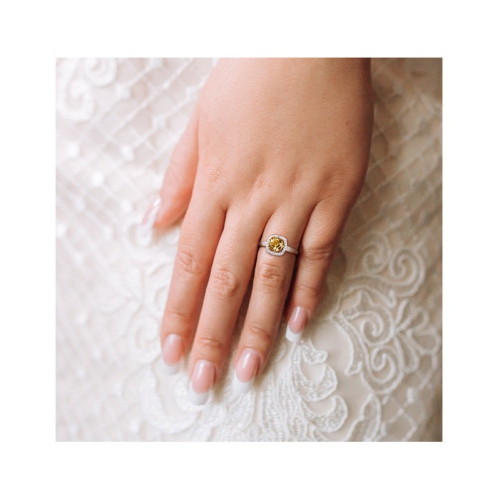 3/4 Carat Cushion-Cut Citrine Halo Ring in 10K Yellow Gold with Diamonds