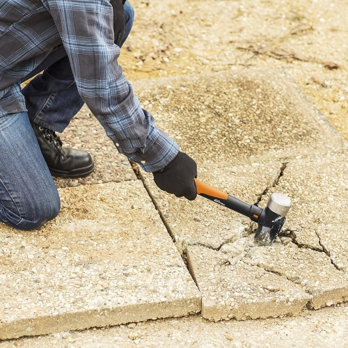 Fiskars 3 lb Club Hammer