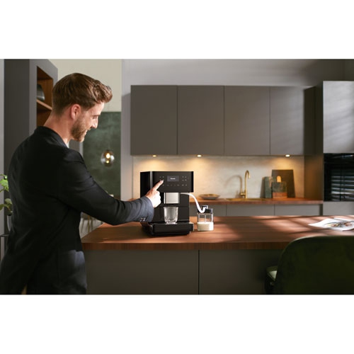 Refurbished - Miele CM 6160 Milk Perfection Countertop Coffee and Espresso Machine - Obsidian Black