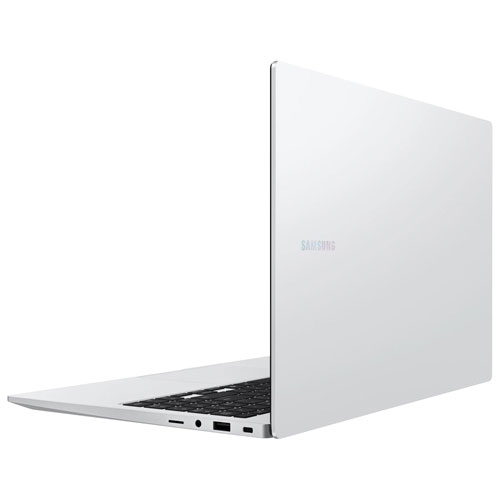 Samsung 15.6" Laptop - Platinum Silver (Intel Core 5/16GB RAM/512GB SSD/Windows 11 Pro) - English