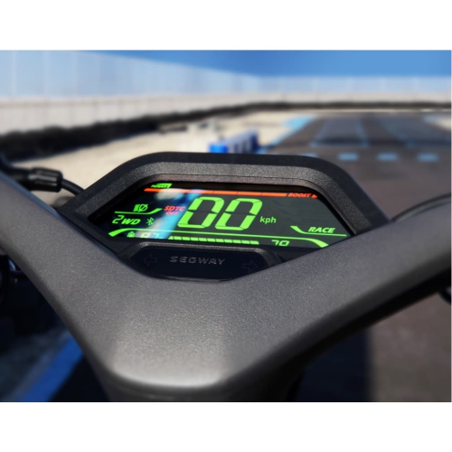 Trottinette Segway SuperScooter GT2 | Vitesse maximale 70&nbsp;km/h | Autonomie maximale 90&nbsp;km | Suspension intégrale réglable | 6000&nbsp;W