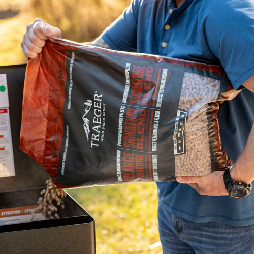 Traeger Signature Blend Pellets - 20 lbs. Bag