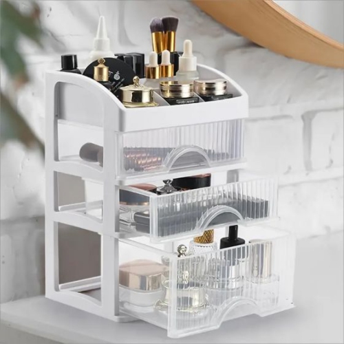 Makeup Organizer - This makeup box features a transparent drawer design