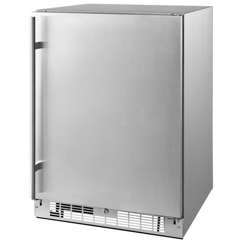 Insignia 5.4 Cu. Ft. Indoor/Outdoor Built-In Bar Fridge (NS-OCF55SS2-C) - Stainless Steel