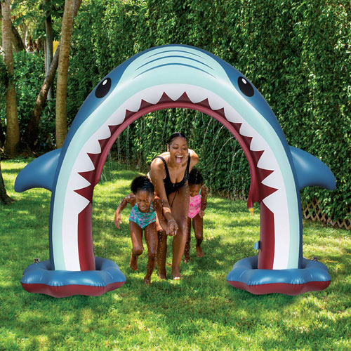 Arroseur en forme de requin pour l'extérieur de Splash Buddies- Bleu