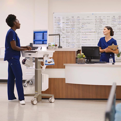 Chariot médical mince et léger 2,0 LCD CareFit d'Ergotron - Blanc - Gris chaud