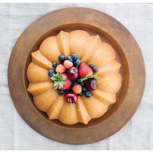 Nordic Ware Original Bundt, 12-Cup, Silver