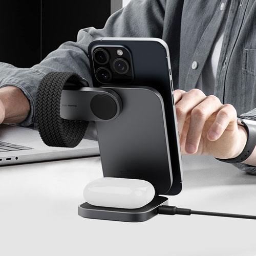 Station de chargement magnétique repliable 3-en-1 Qi2 MagFusion Z d'AUKEY - Gris spatial