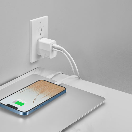 Insignia 70W Dual USB-C GaN Wall Charger - Only at Best Buy