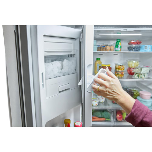 Réfrigérateur 2 portes 29,58 pi³ 36 po avec distributeur glaçons/eau de Whirlpool (WRFF3536SZ) - Inox
