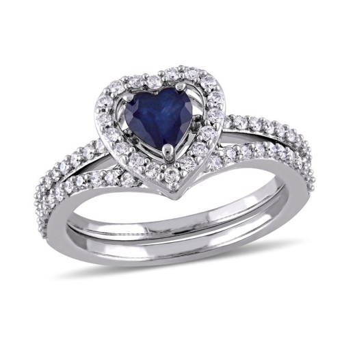 GEM AND HARMONY  1/2 Carat (Ctw) Sapphire Heart Promise Ring Set In 10K White Gold With Diamonds In Blue