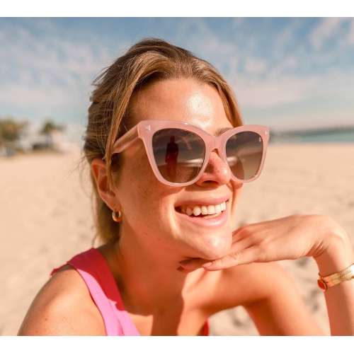 Palm Pink by Biscayners