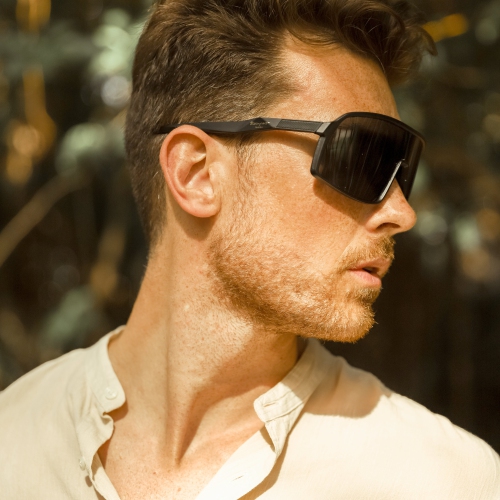 Harbor Black by Biscayners