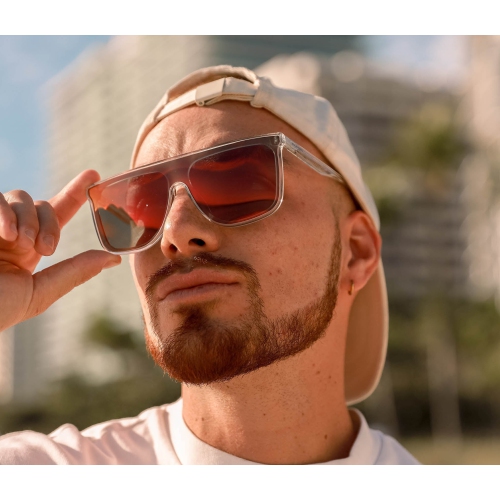 Enid Crystal de Biscayners