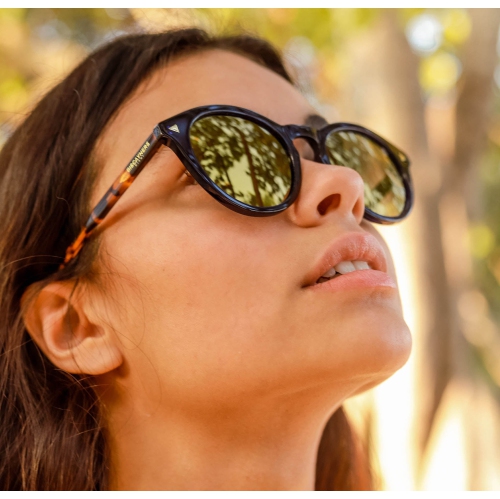 Sunrise Navy de Biscayners