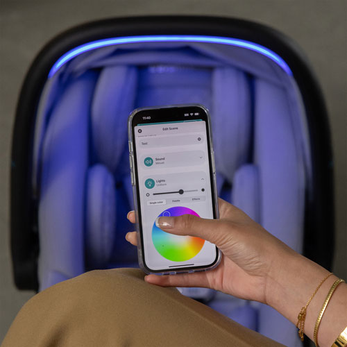 Système de voyage Shyft Intuiti d'Evenflo avec siège d'auto pour bébé Revolve180 LiteMax NXT SensorySoothe - Noir