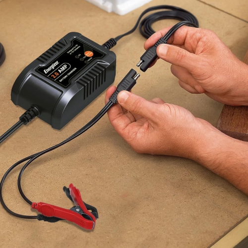 Brand New - Energizer 2-Amp Fully-Automatic Smart Charger, 6V and 12V Battery Charger & Maintainer - Black