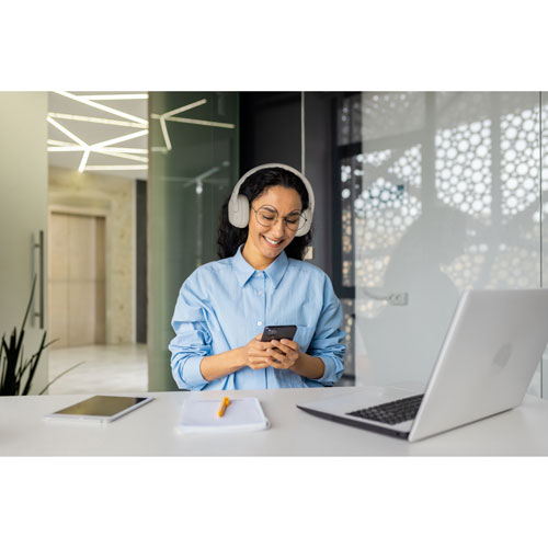 Belkin SoundForm Isolate Over-Ear Noise Cancelling True Wireless Headphones - Sand