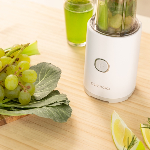 CUCKOO CFM-D60W Portable Personal Blender and Food Mixer, 17 oz. / 500 ml, ETL Certified