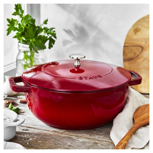 Staub – Four français rond en fonte La Cocotte 4,8&nbsp;L, cerise