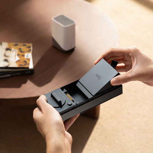 Serrure intelligente vidéo FamiLock S3 Max d'eufy avec déverrouillage d'un mouvement de la main - Partenaire de détail exclusif