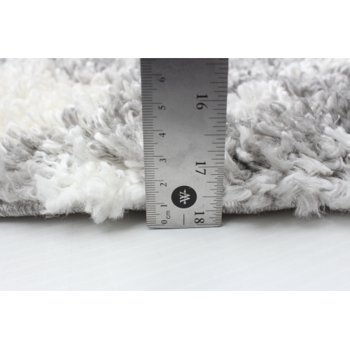 Grammercy Diamond Cream Polypropylene Shag 6'7" x 9'6"