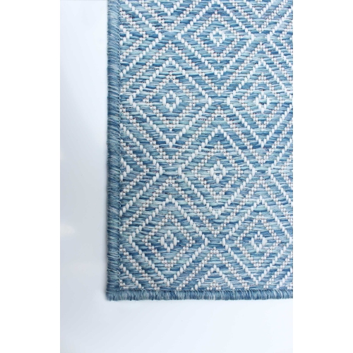 Veranda Diamond Blue Polypropylene Rug 6'7" x 9'6"