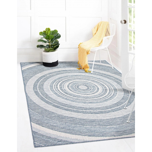 Veranda Diamond Blue Polypropylene Rug 6'7" x 9'6"