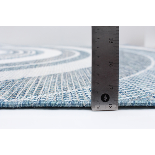 Veranda Diamond Blue Polypropylene Rug 6'7" x 9'6"