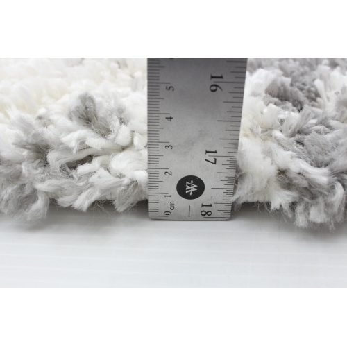 Grammercy Diamond Cream Polypropylene Shag 6'7" x 9'6"