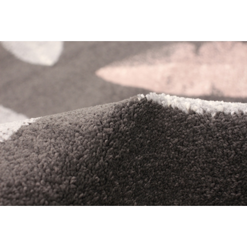 Presly Cream/Pink Polypropylene Rug 5'3" x 7'3"