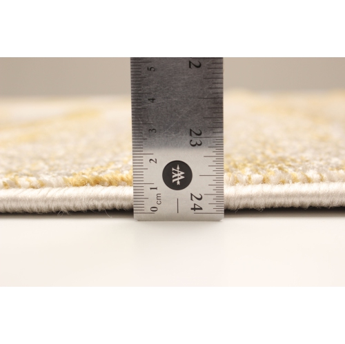 Neela Ivory/Blue Polypropylene Rug 6'7" x 9'6"