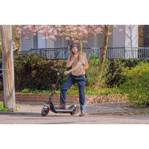 Trottinette électrique KQi300X de NIU - Gris spatial