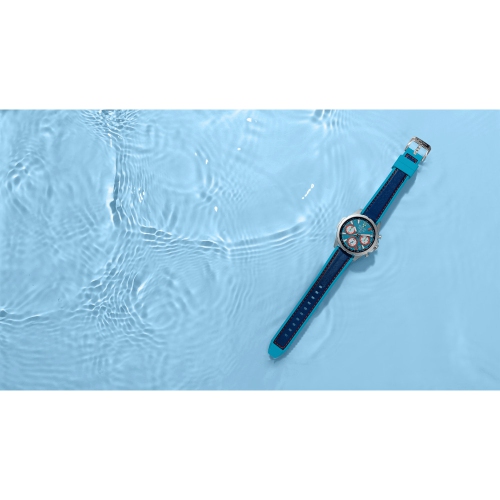 Montre à quartz pour hommes E1 Team Miami Special Edition de Bulova 43 mm boîtier inox argenté cuir deux tons et bracelet en silicone avec