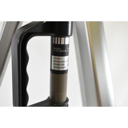 Refurbished - Hakuba S-4500 3-Section Tripod with 3-Way Pan/Tilt Head