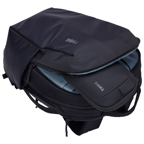 Thule Subterra 2 PowerShuttle Electronic Organizer - Medium - Black