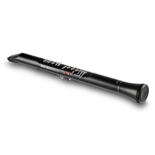 Instrument électronique à vent EWI SOLO d'AKAI avec haut-parleur intégré